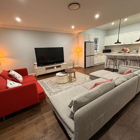 Beautiful 3 Bedroom House Northmead Exterior photo